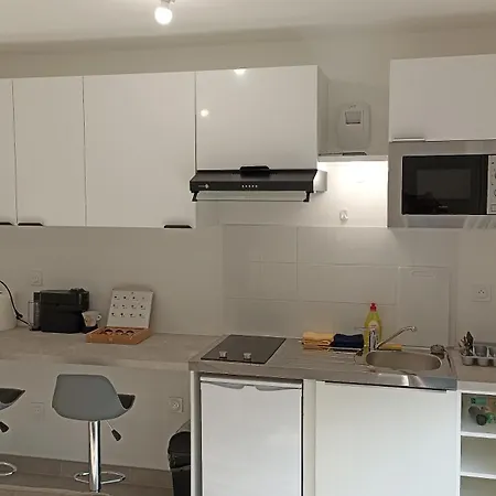 Cosy Situe A Colombes