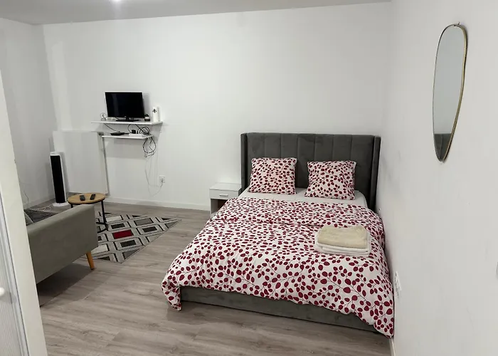 Cosy Situé à Colombes *